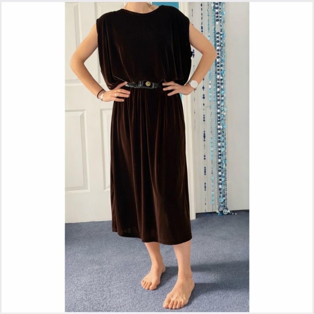 🇨🇦 1950s-Inspired Dark Brown Velours Midi Dress, Custom Made, Belt Included